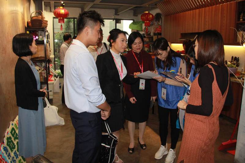省经普督导组到蓬江区督导现场.JPG