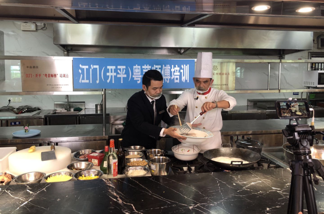第32期图片1_副本.png