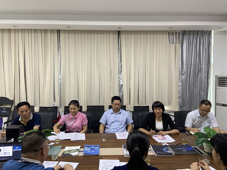 座谈会相片1.jpg