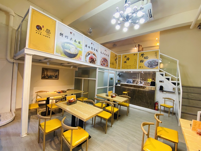 又一城店内部1.jpg