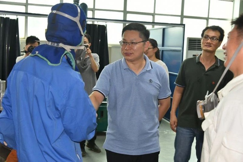 市人社局走访慰问江门市技师学院世赛集训焊接项目团队.jpg