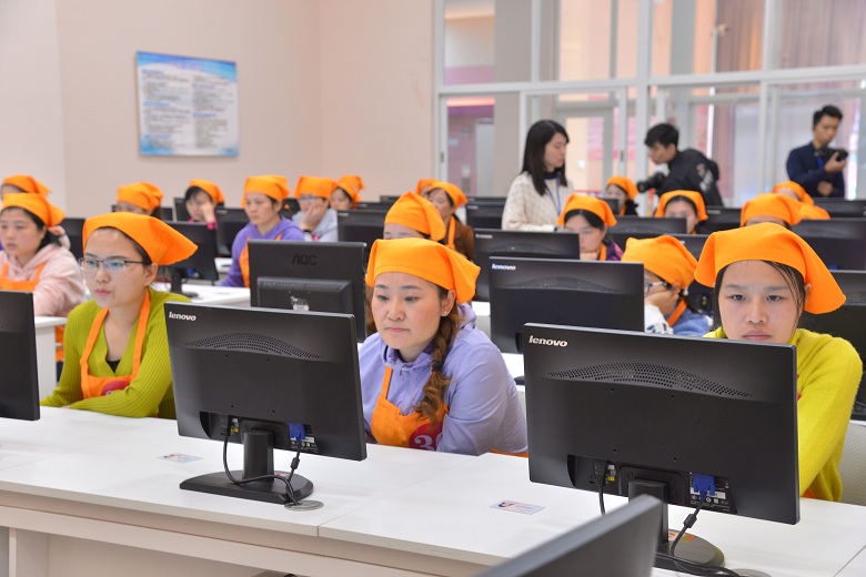图3 家政培训2.jpg