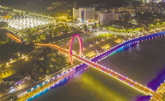 江门市"精彩·夜侨都"消费节top100最佳夜赏ip地出炉