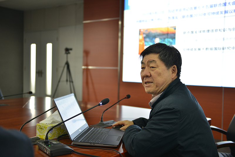 210107自然资源部国家基础地理信息中心专家陈军院士到江门市调研指导工作 (3).jpg