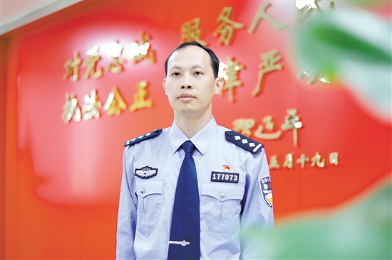 江门市优秀共产党员徐一平:高墙内的"好管家"