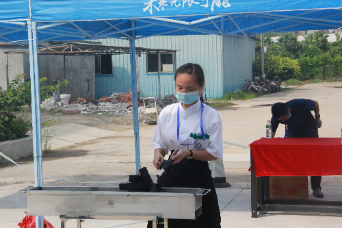 19中式烹调师（羊肉烘烤）项目比赛现场.JPG