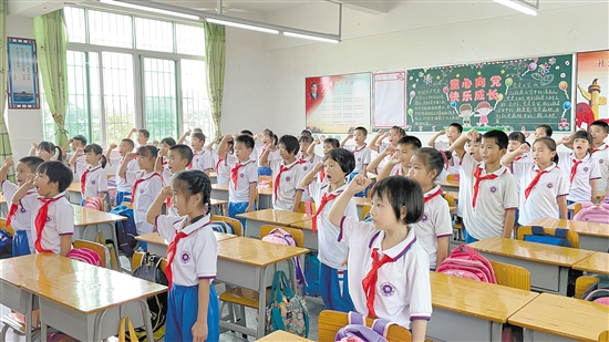 台山投入1.5亿元建成东晖小学,为群众提供优质学位.