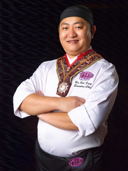 伍海峰1.png