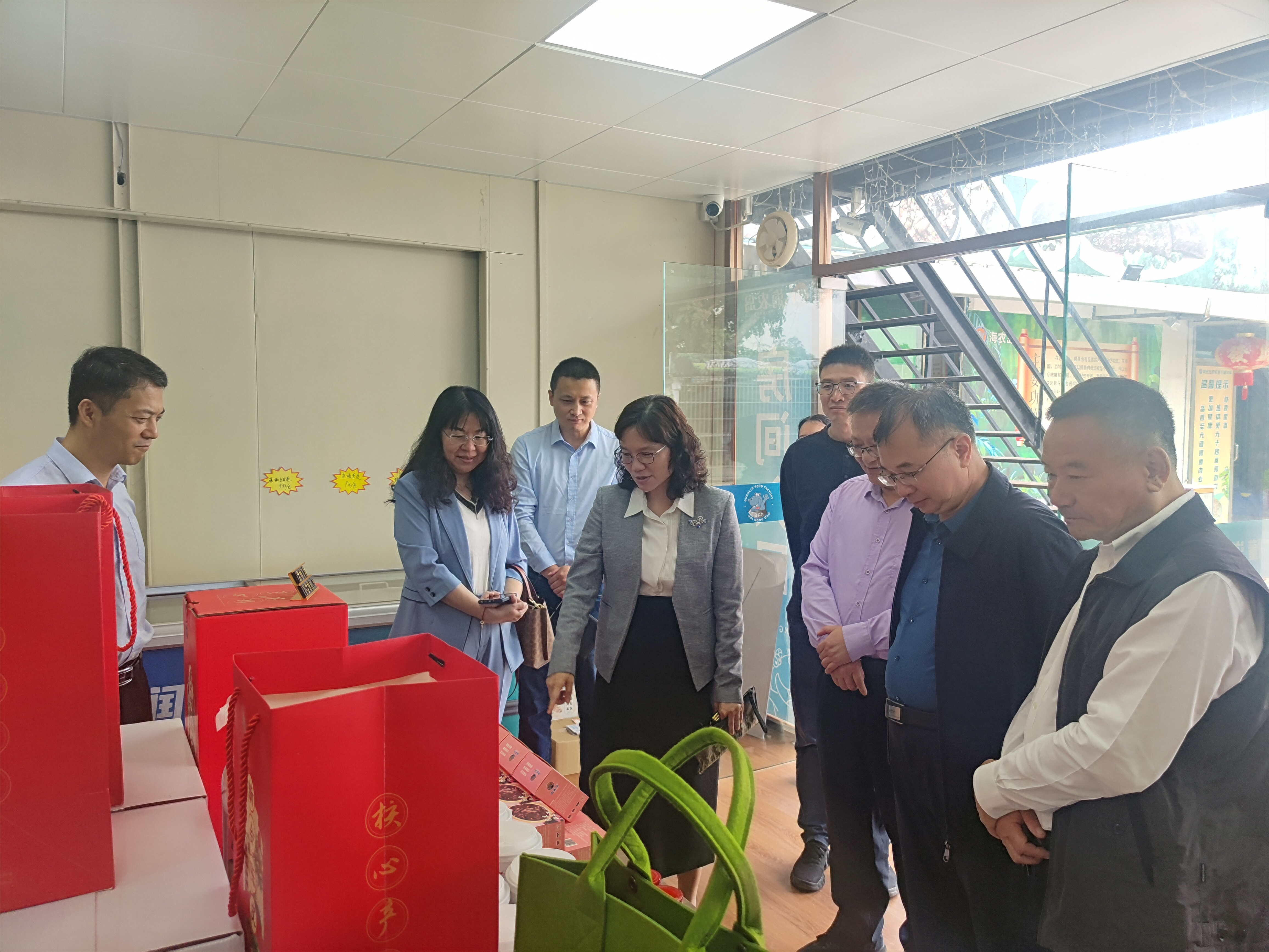 周佩珊副市长调研预制菜产业