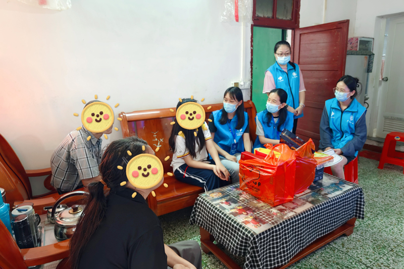 浓情端午 与爱“统”行——市统计局走访慰问结对帮扶困难家庭学生