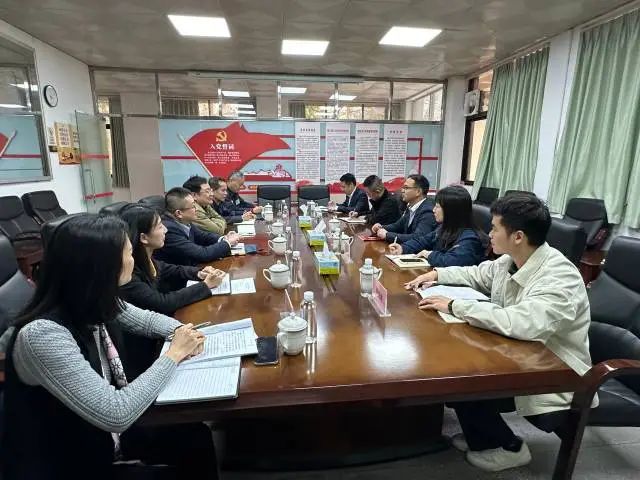 【百千万工程】市国资委到金鸡镇开展“百千万工程”纵向帮扶调研慰问活动