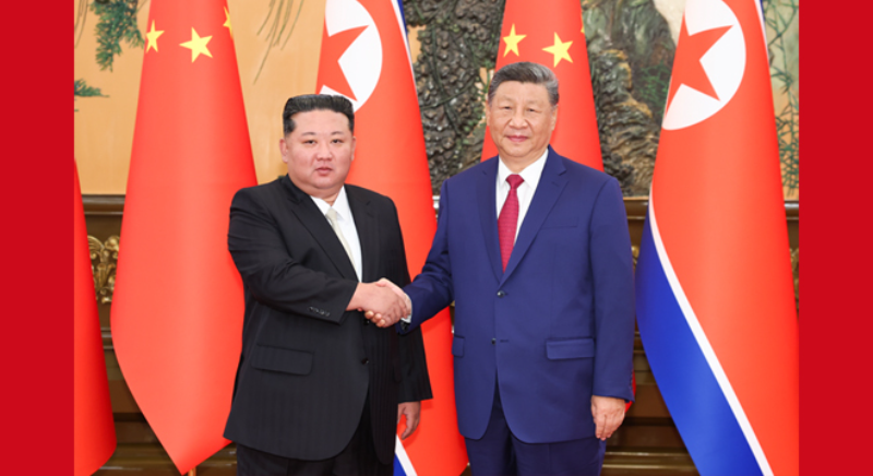 习近平同朝鲜劳动党总书记、国务委员长金正恩举行会谈