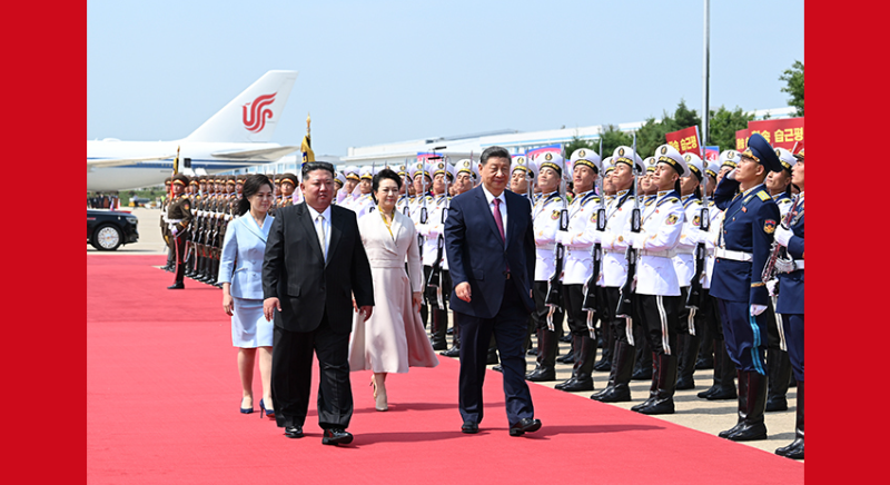 习近平出席金正恩举行的欢送仪式 习近平出席金正恩举行的欢送仪式