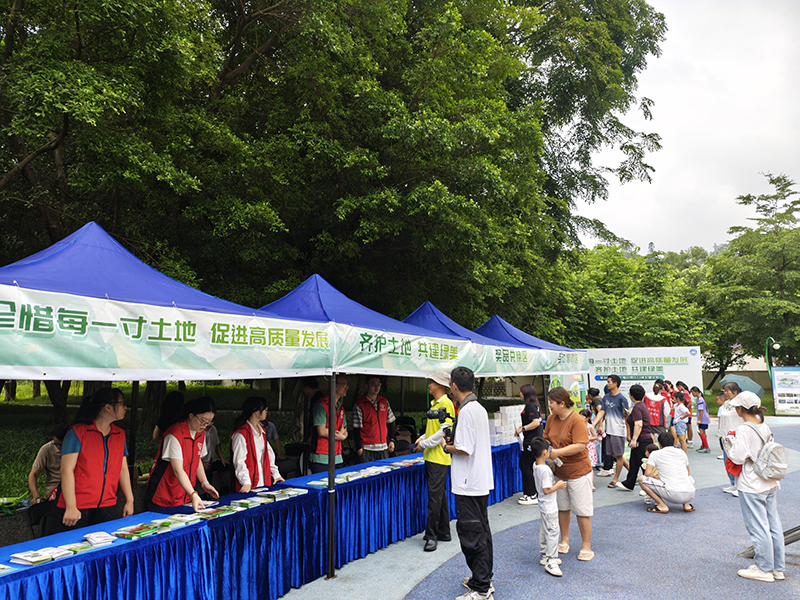 260703江门市自然资源局开展第36个全国土地日暨林长制宣传活动 (2).jpg