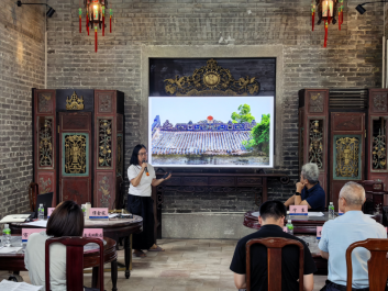 260729聚力办好群众实事 座谈会开进城中村祠堂 (4).png