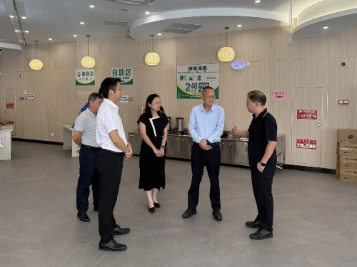 市国资委主要领导开展市属国企嵌入式养老调研