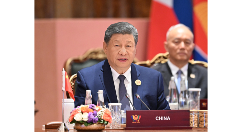 习近平出席金砖国家领导人第十八次会晤第二阶段会议并发表重要讲话 习近平出席金砖国家领导人第十八次会晤第二阶段会议并发表重要讲话