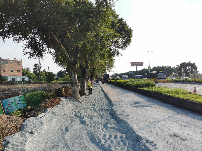 公路信息kp106-施工2.jpg