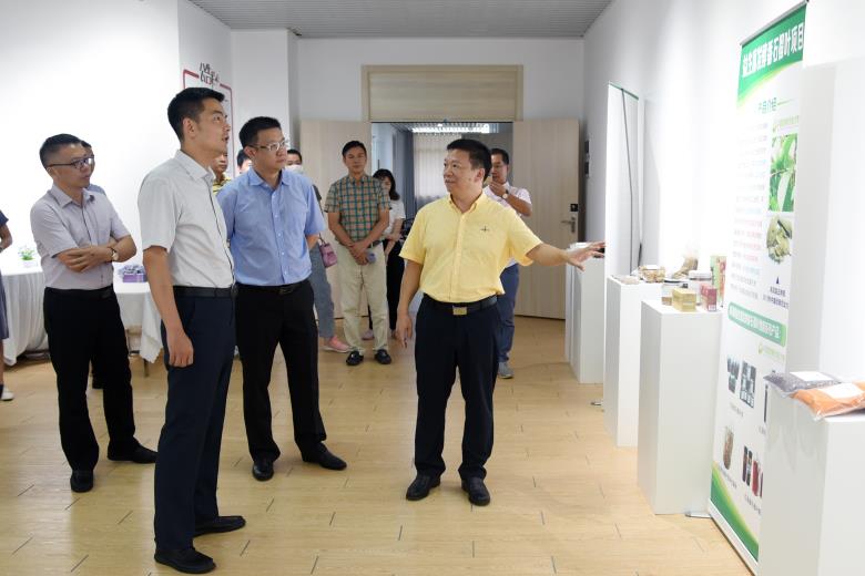 郑晓毅副市长调研我市科技创新工作