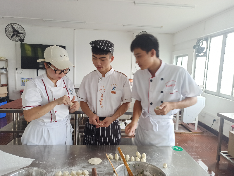 图五：师带徒集训现场.jpg