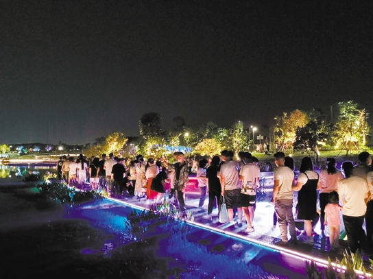 潮头中央公园 视野开阔,夜景宛如仙境