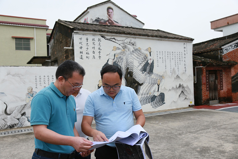 211017深入基层调研,助力乡村振兴 (3).jpg