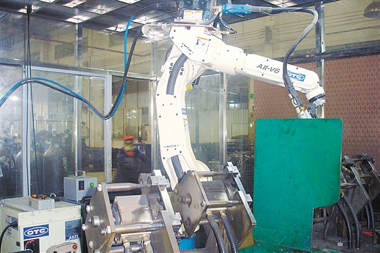 利华实业有限公司享受外贸发展资金和技改奖补