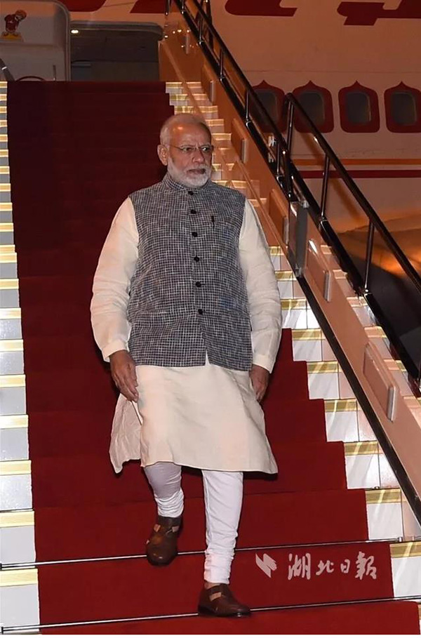 印度总理莫迪抵达武汉 将与习近平举行非正式
