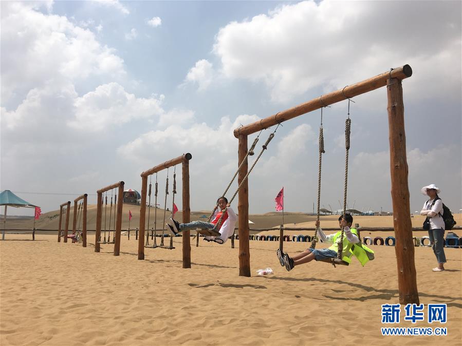 库布其沙漠生态治理纪实:沙窝变金窝 绿富同