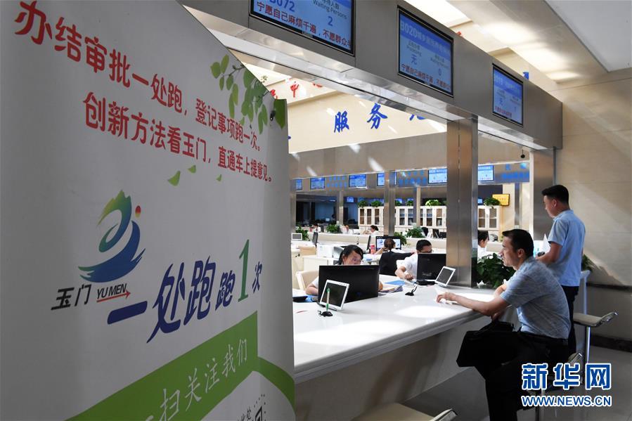 中国发展的明天一定更美好——从全国两会看奋进中国的发展信心 中国发展的明天一定更美好——从全国两会看奋进中国的