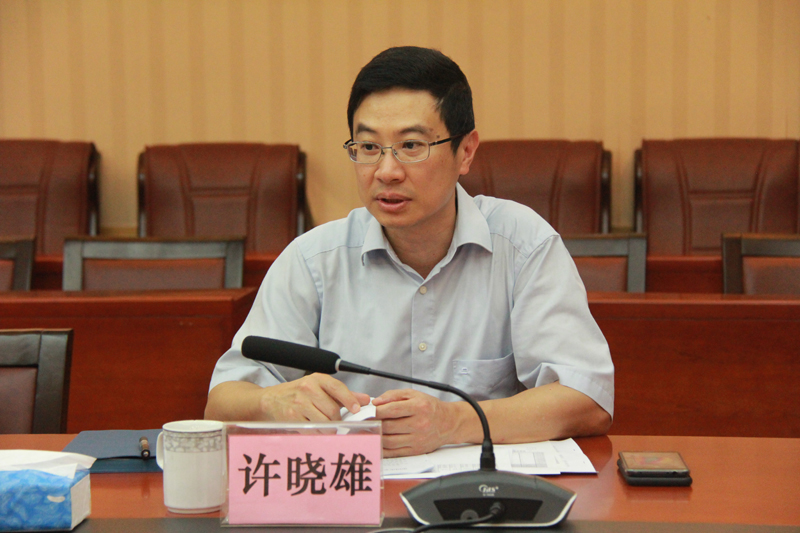 2许晓雄讲话.JPG