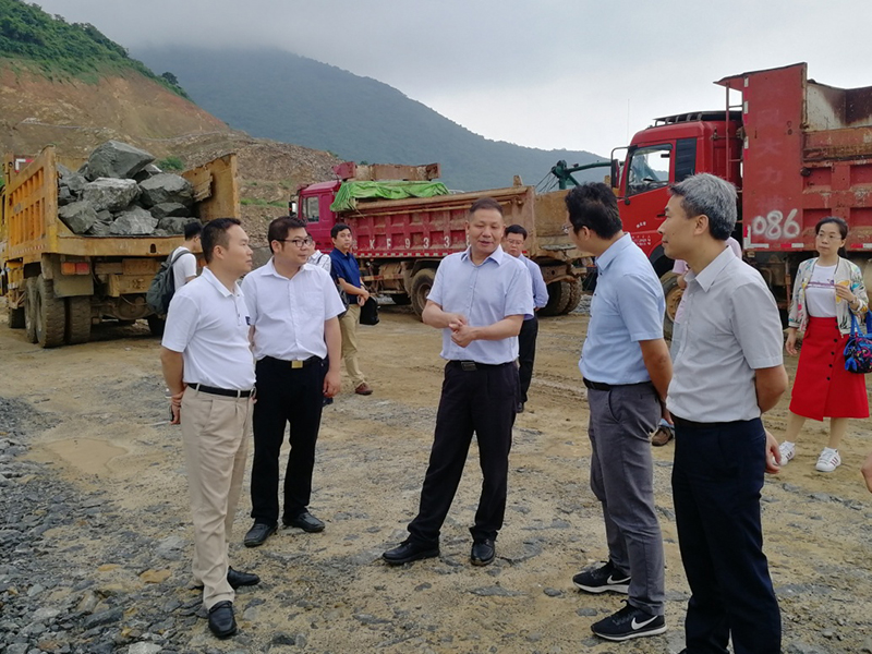 190603省督导组到我市实地核查国家海洋督察整改落实情况 (1).jpg