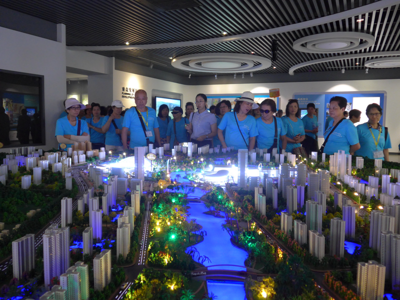 190821香港五邑总会青年委员会到市规划展览馆考察 (1).png