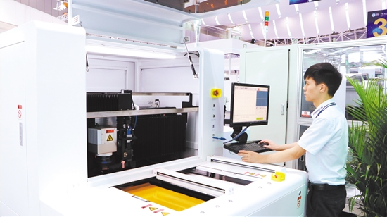 ��Ŀ��չ���ļ��⼰�Զ���װ����