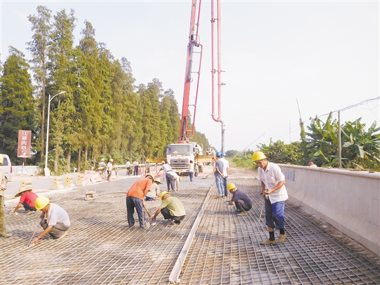 在交管部门的支持配合下,项目部顺利实现礼睦