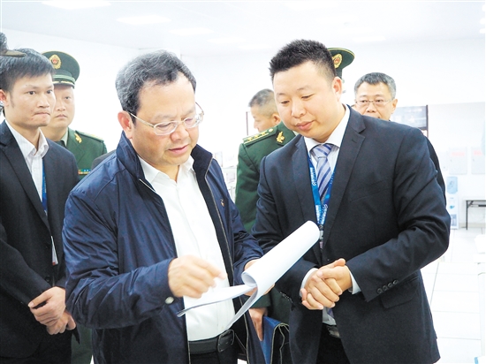 市领导检查消防安全工作:加强值守 压实责任