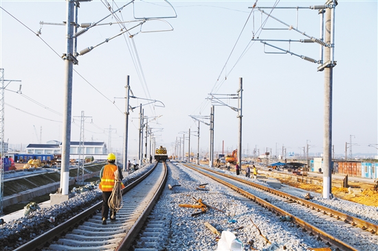 深茂铁路江茂段明天开始送电 4月1日起联调联