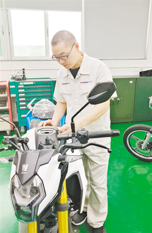 江门市大长江集团有限公司质量主管胡文彬