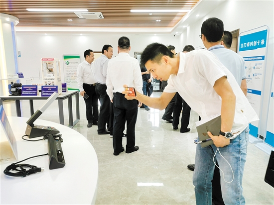 43721570811188913.jpg 43721570811188913.jpg