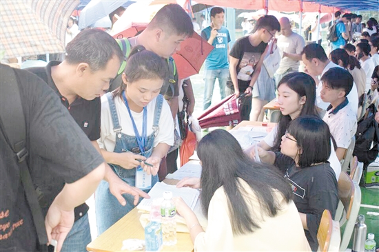 广东江门中医药职业学院招生录取工作圆满完成