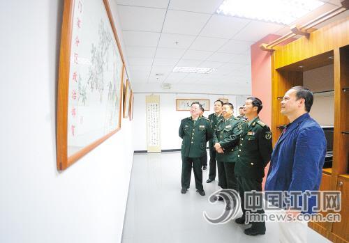 江门军分区领导走访江门日报-领导动态-江门市