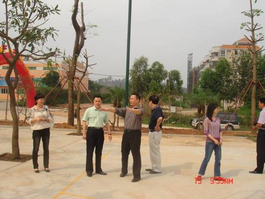 人口文化建设汇报_我区迎接全省户外宣传环境及人口文化示范基地验收评估(3)