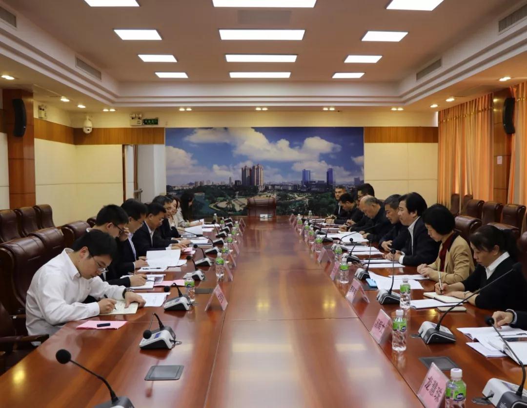 省人民政府办公厅副主任唐小兵一行到江门市公