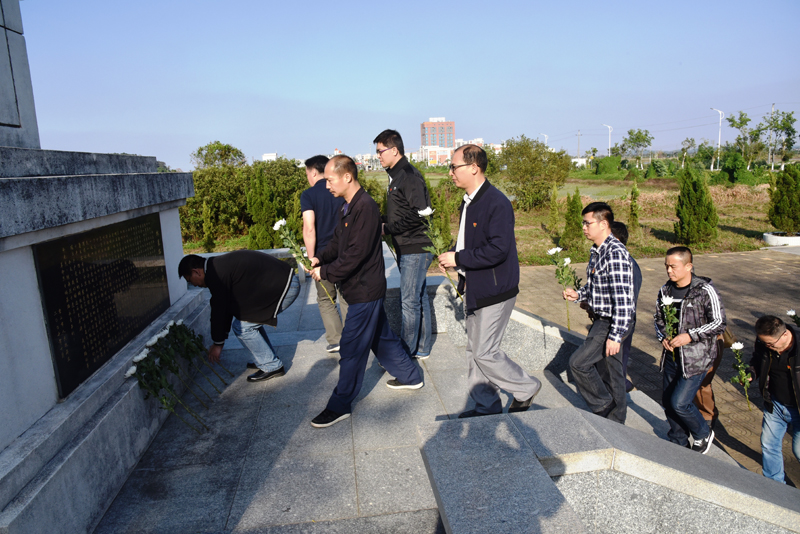 江门市工商局开展重走侨乡红色路 传承革命精