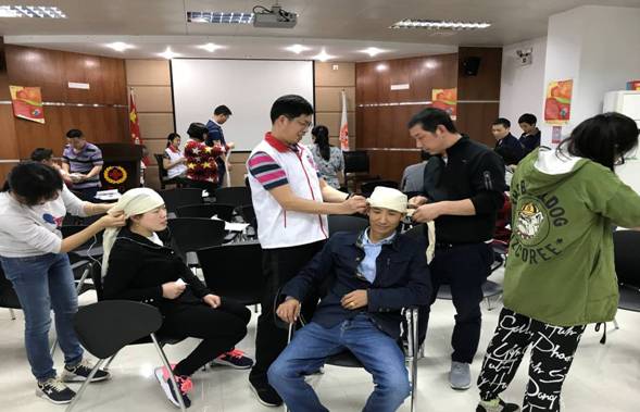 江门市红十字会为厂企举办3期急救员培训班