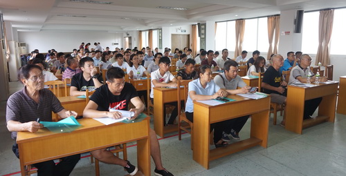 江门市卫生监督所召开2018年江门市区游泳场