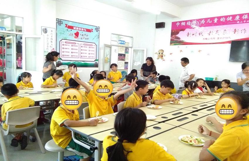 结伴童行 用心关爱 江门市举办系列活动与困境