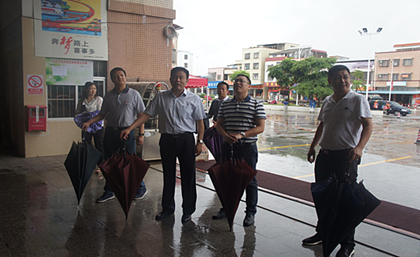 迎检 ――市政协副主席周津明带队督导新会区