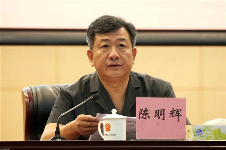 市中级人民法院开展2018年度迎七一主题党日