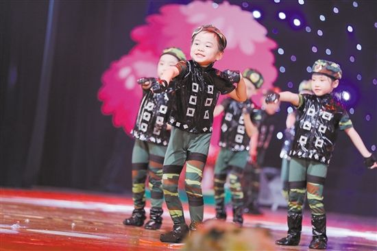 晒教学成果!江门日报2018年少儿舞蹈专场演出